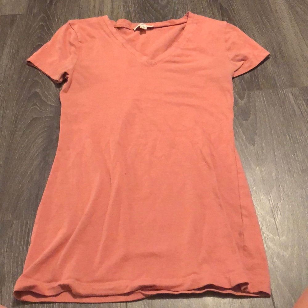 Tee